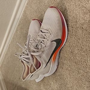 Women's Nike zoom x 7.5